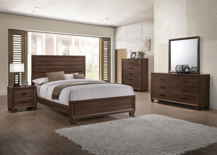 Modal Additional Images for Brandon Wood Eastern King Panel Bed Warm Brown