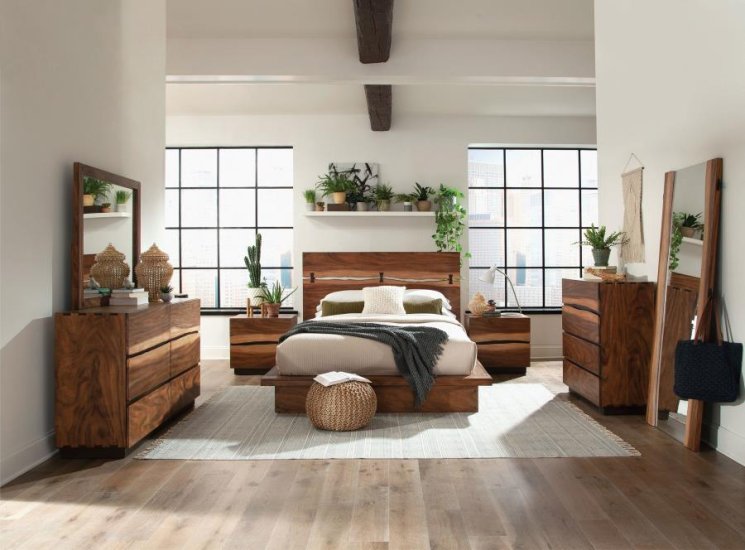 Modal Additional Images for Winslow Wood Queen Panel Bed Smokey Walnut and Coffee Bean