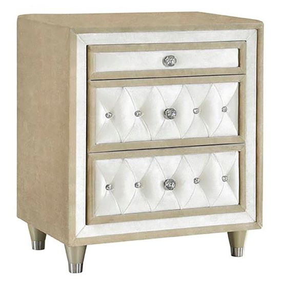Antonella 4-piece Queen Bedroom Set Ivory 