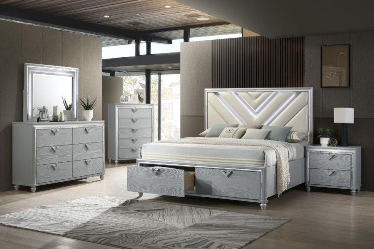 Modal Additional Images for Veronica Wood Eastern King LED Storage Bed Light Silver