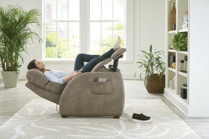 764106 Relaxer Taupe