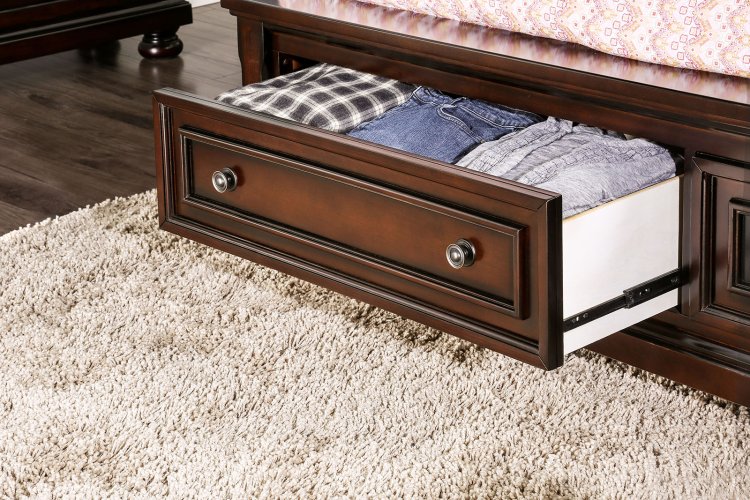 Northville Qn. 5Pc W/2Ns